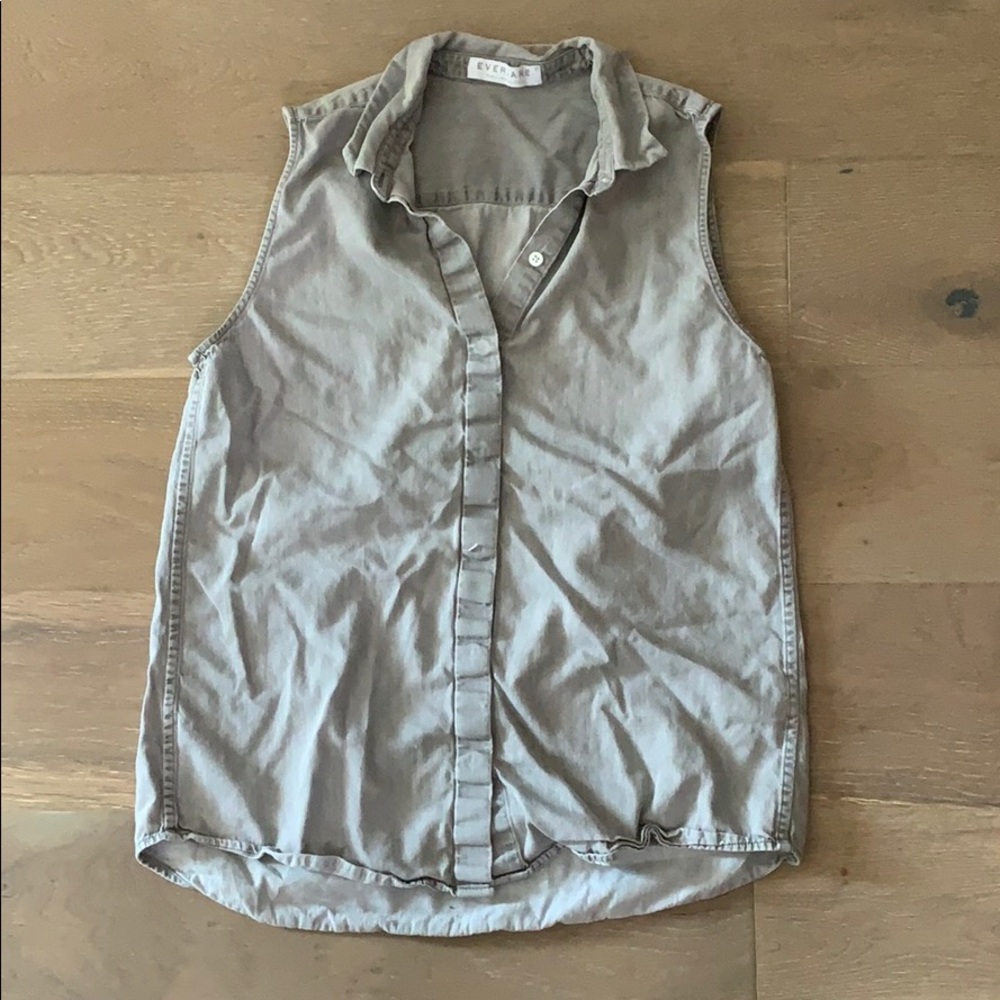 Everlane gray top